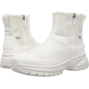 UGG Women's Yose Zip Snow Boot / BRAND NEW / Size 7.5